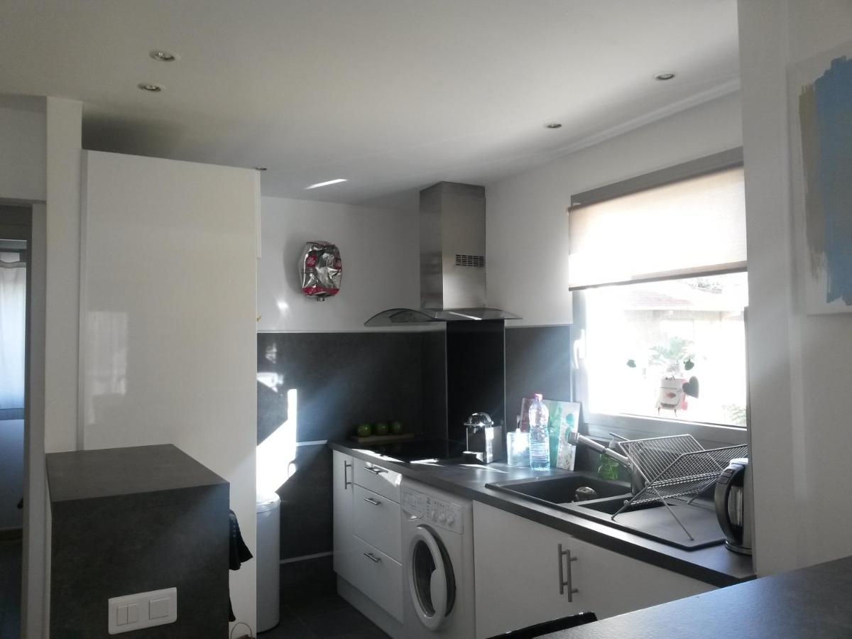 Chambre Double Avec Salle De Bain Commune, A 2 Min De La Croisette Cannes Kültér fotó